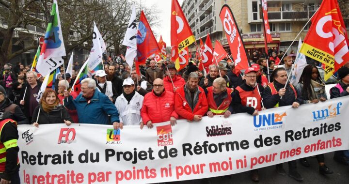 Francia, oggi in piazza la rabbia sociale contro il carovita
