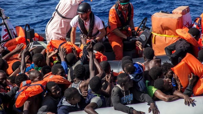 La barbarie: governo italiano e fortezza Europa contro i migranti