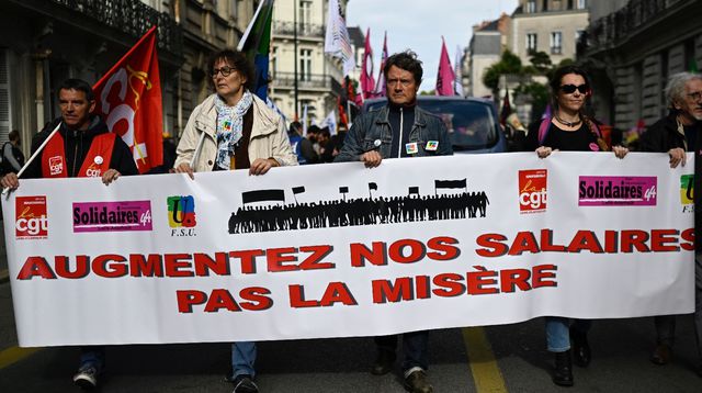 Francia, salari al palo e costo della vita fuori controllo