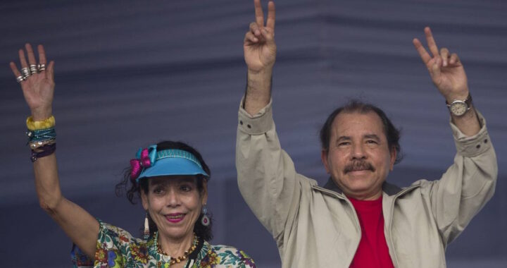 Nicaragua, perché Daniel Ortega ha deciso di liberare e di privare della cittadinanza i prigionieri politici?